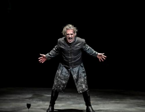 Otello (G.Verdi)Tbilisi Opera and Ballet State TheatreCostume designer: Ester Martin operaglamourJago: Alberto Gazale